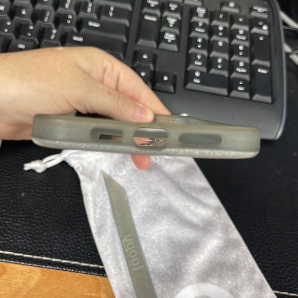 Loopy Case - Picture 5 of 5